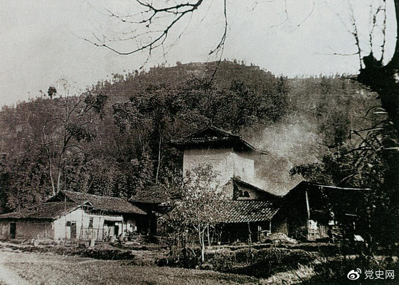 1886年12月1日，朱德出生在四川仪陇县马鞍场李家湾（今马鞍镇琳琅村）。